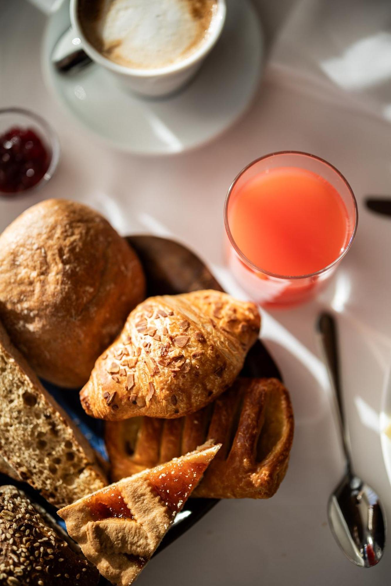 Garni Jasmin Bed & Breakfast Castelrotto Ngoại thất bức ảnh