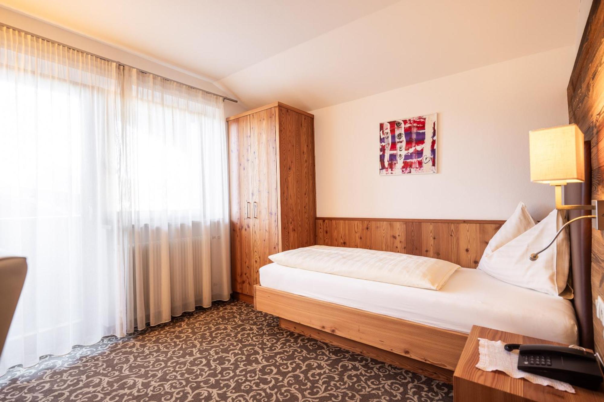 Garni Jasmin Bed & Breakfast Castelrotto Ngoại thất bức ảnh